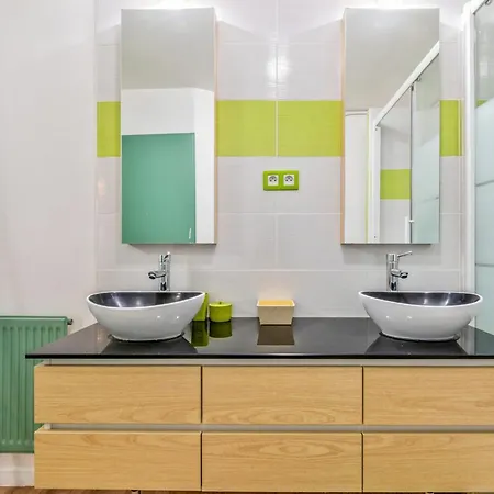 Du Thiou - Welkeys Apartamento